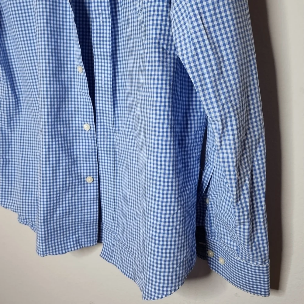 Banana Republic button‎ down